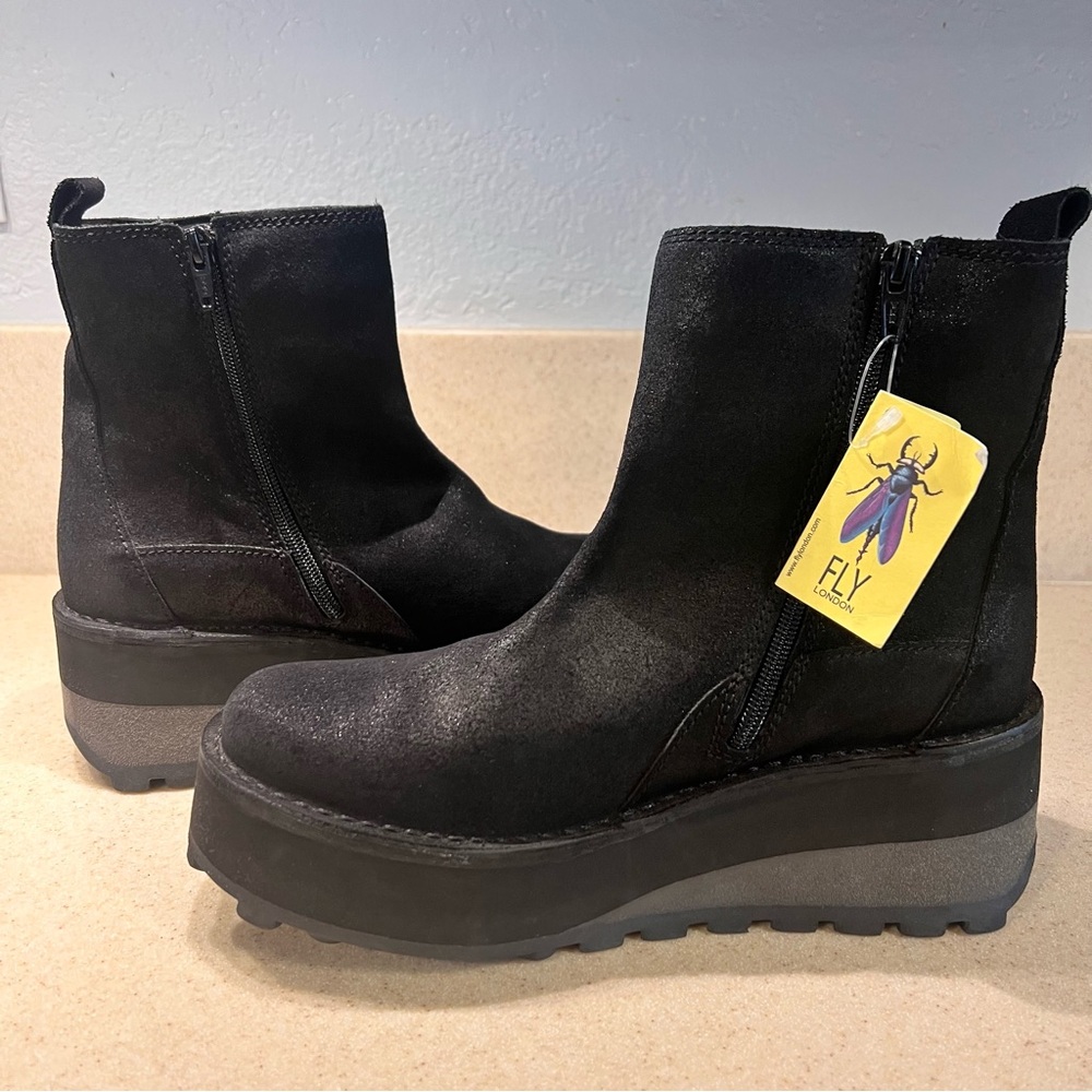 FLY London NWOB Black Glitter Wedge Ankle Booties Sz 38 - Picture 8 of 12